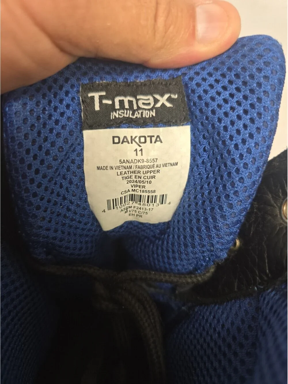 Dakota Men's 8
